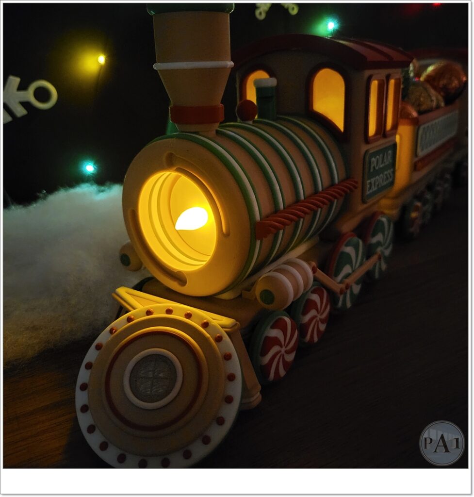 Illuminated Gingerbread Train with light